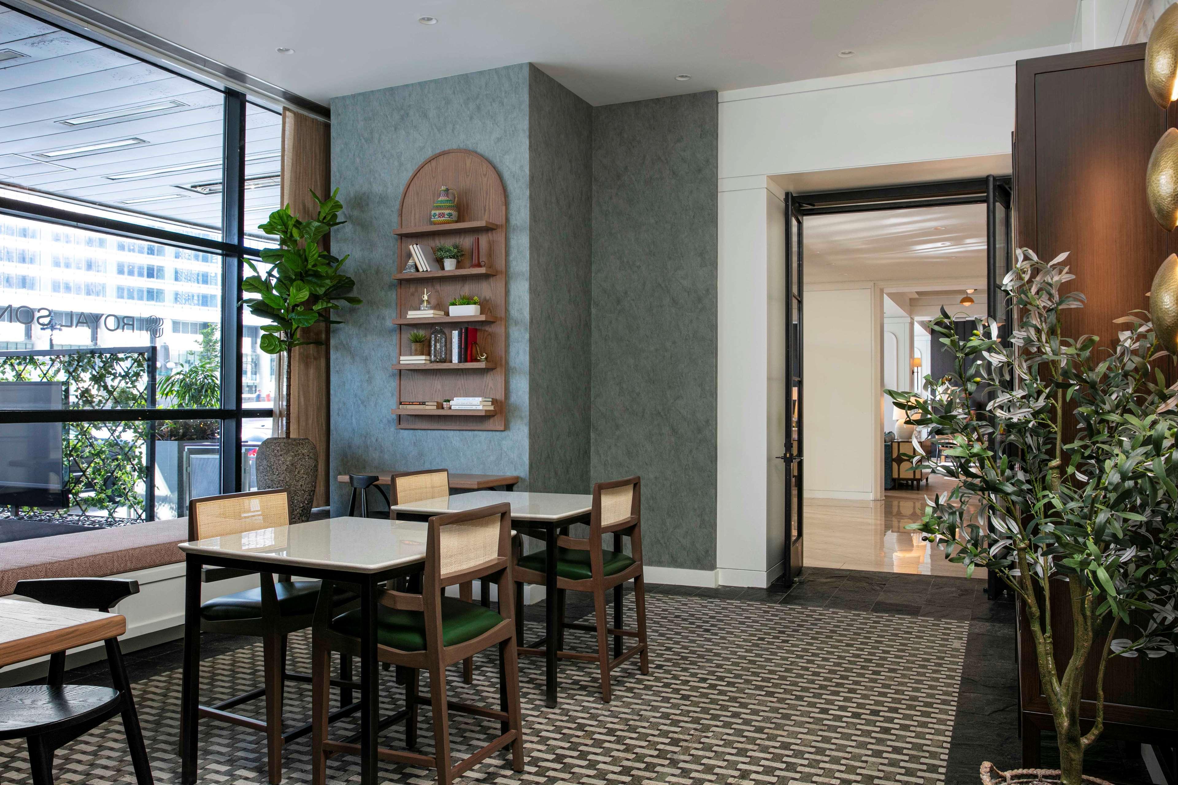 Hotel The Royal Sonesta Chicago Downtown Esterno foto