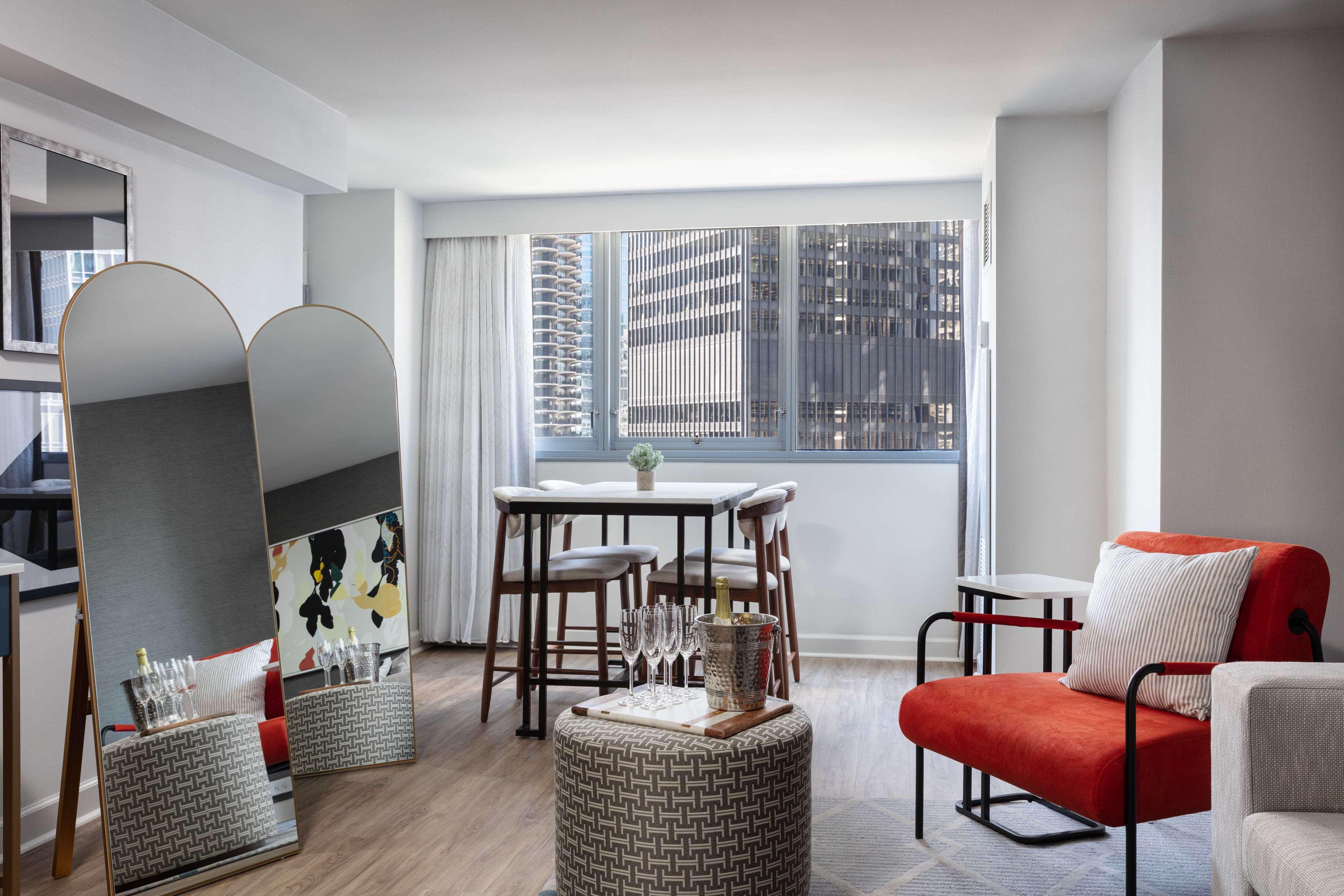 Hotel The Royal Sonesta Chicago Downtown Esterno foto